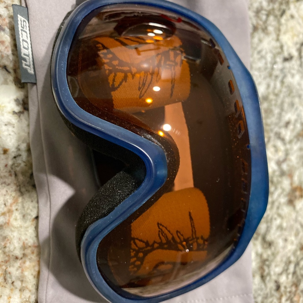 Goggles - image 1